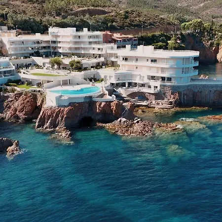 Cote D'azur Entre Cannes Et Saint-raphael, Acces Direct, Piscine Et Jardin, Cap Neree Le Trayas *