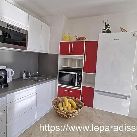 Apartment Location Cap Neree Acces Direct, Piscine Et Jardin, Le Trayas Entre Cannes Et Saint-raphael *