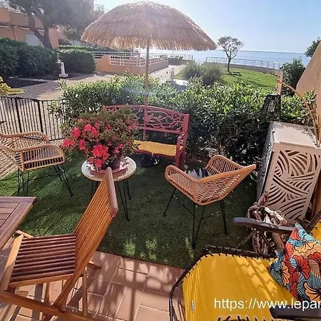 Location Cap Neree Acces Direct, Piscine Et Jardin, Le Trayas Entre Cannes Et Saint-raphael * Saint-Raphael (Var)