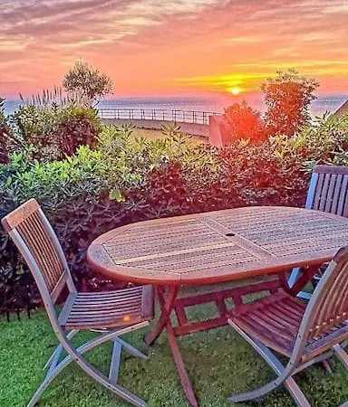 Apartment Location Cap Neree Acces Direct, Piscine Et Jardin, Le Trayas Entre Cannes Et Saint-raphael Saint-Raphael (Var)