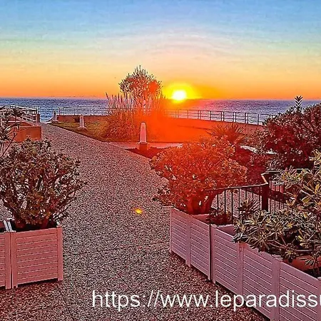 Location Cap Neree Acces Direct, Piscine Et Jardin, Le Trayas Entre Cannes Et Saint-raphael * Saint-Raphael (Var)